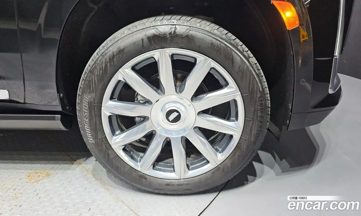 Cadillac Escalade 2022 6.2 автомат (гидро), фото 7