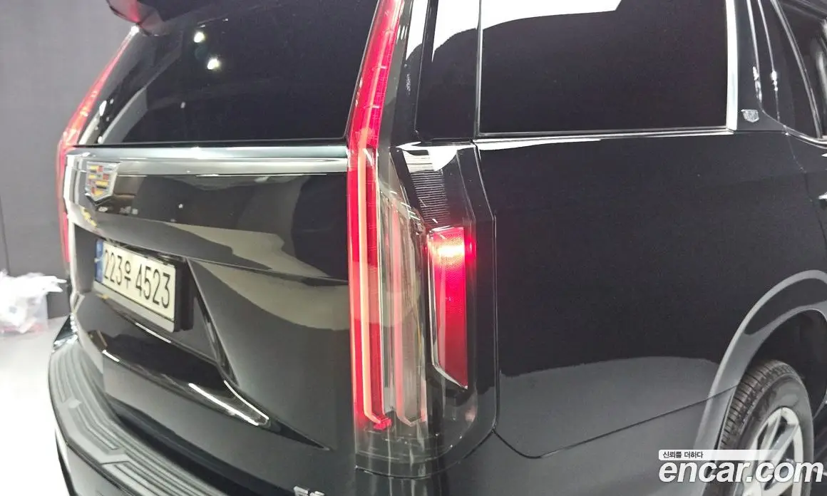 Cadillac Escalade 2022 6.2 автомат (гидро), фото 9