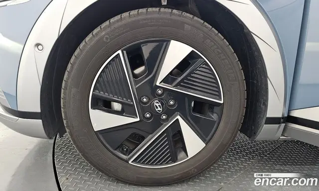 Hyundai Ioniq 5 2024 0.1 автомат (гидро), миниатюра 5