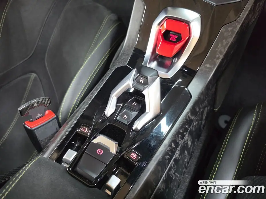 Lamborghini Huracan 2019 5.2 автомат (гидро), фото 11 Lamborghini Huracan 2019 5.2 автомат (гидро), фото 11