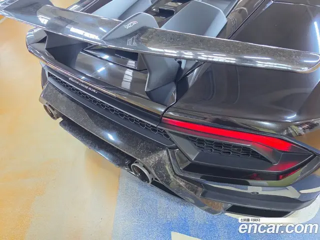 Lamborghini Huracan 2019 5.2 автомат (гидро), миниатюра 12