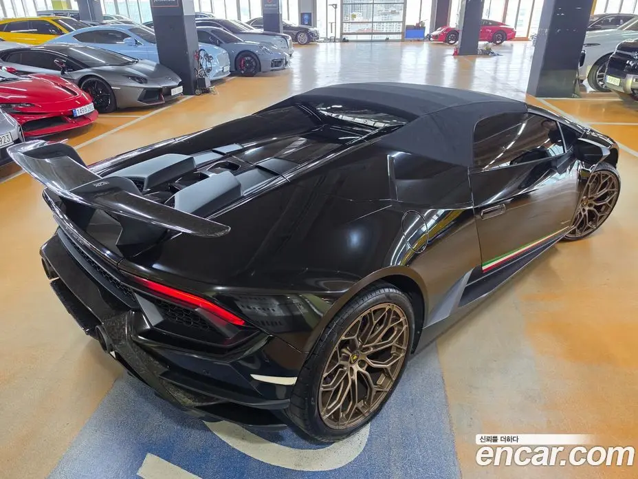 Lamborghini Huracan 2019 5.2 автомат (гидро), фото 18 Lamborghini Huracan 2019 5.2 автомат (гидро), фото 18