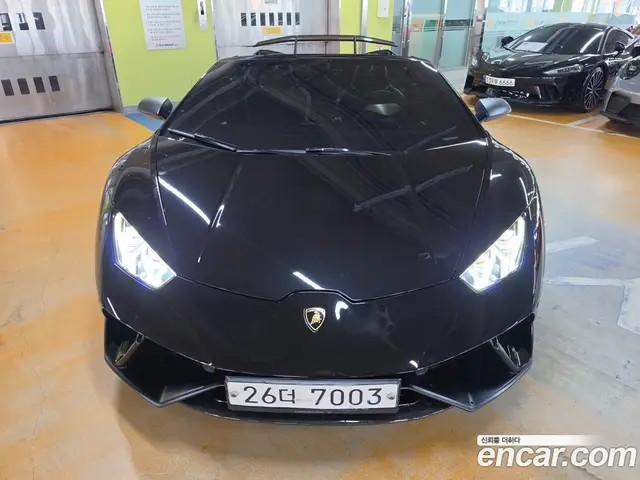 Lamborghini Huracan 2019 5.2 автомат (гидро), миниатюра 3 Lamborghini Huracan 2019 5.2 автомат (гидро), миниатюра 3