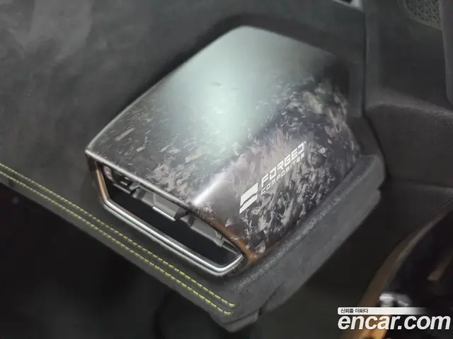 Lamborghini Huracan 2019 5.2 автомат (гидро), миниатюра 8 Lamborghini Huracan 2019 5.2 автомат (гидро), миниатюра 8