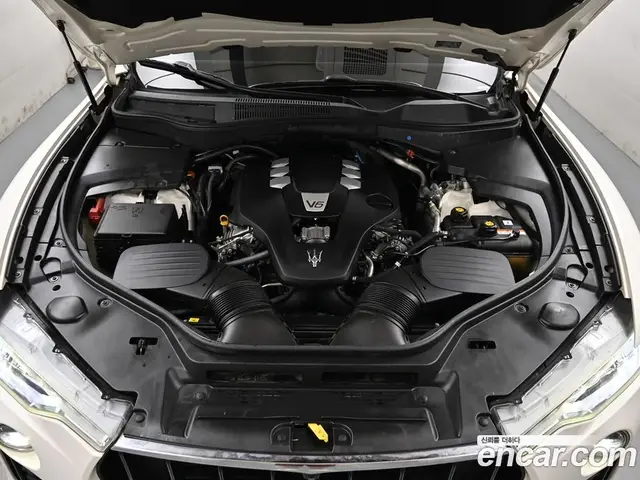 Maserati Levante 2020 3.0 автомат (гидро), миниатюра 11 Maserati Levante 2020 3.0 автомат (гидро), миниатюра 11