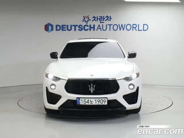 Maserati Levante 2020 3.0 автомат (гидро), миниатюра 4 Maserati Levante 2020 3.0 автомат (гидро), миниатюра 4