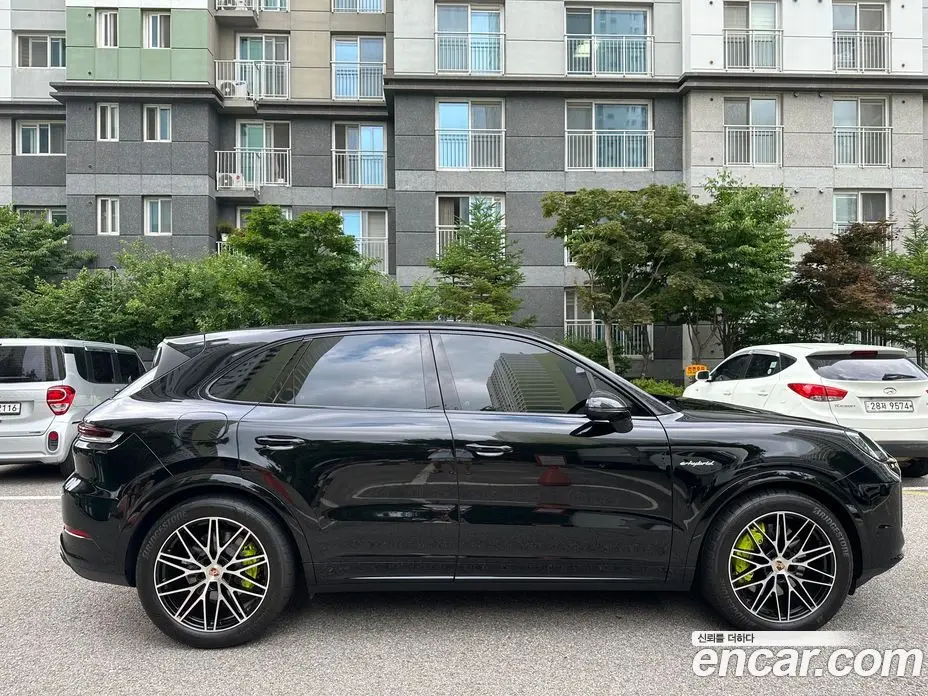 Porsche Cayenne 2025 3.0 автомат (гидро), фото 5