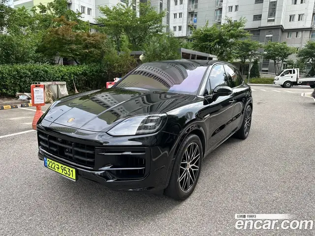 Porsche Cayenne 2025 3.0 автомат (гидро), миниатюра 9