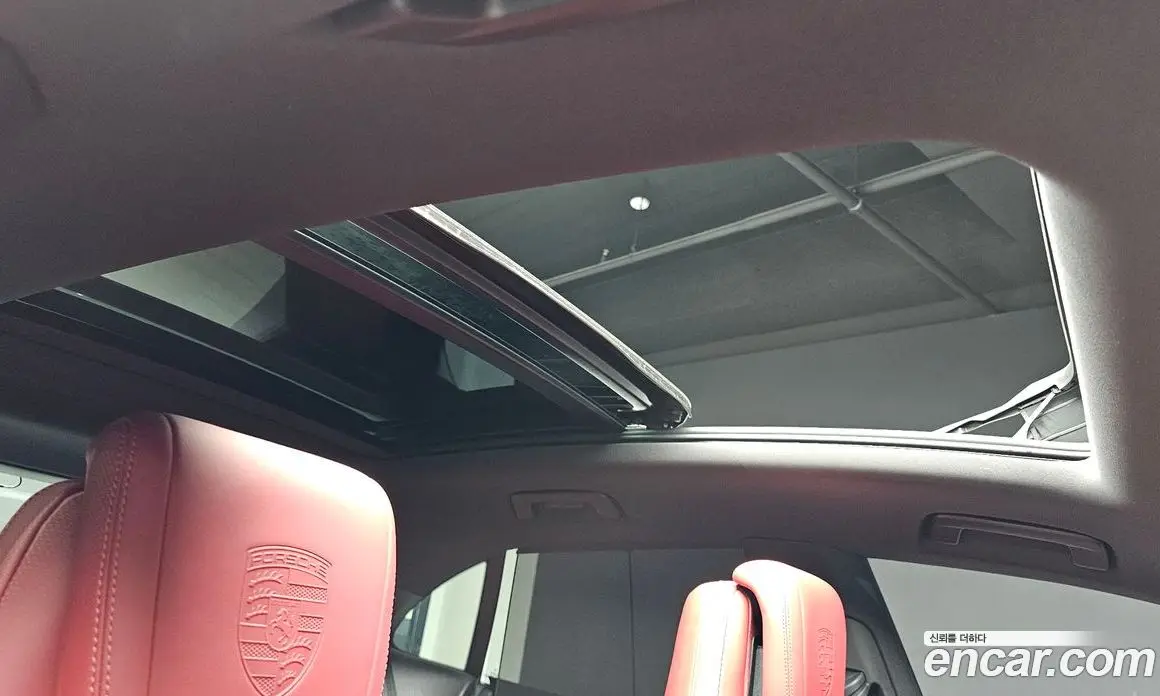 Porsche Macan 2025 0.2 автомат (гидро), фото 17 Porsche Macan 2025 0.2 автомат (гидро), фото 17