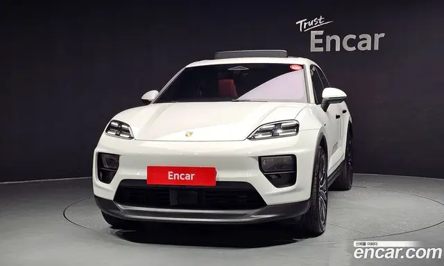 Porsche Macan 2025 0.2 автомат (гидро), миниатюра 3 Porsche Macan 2025 0.2 автомат (гидро), миниатюра 3