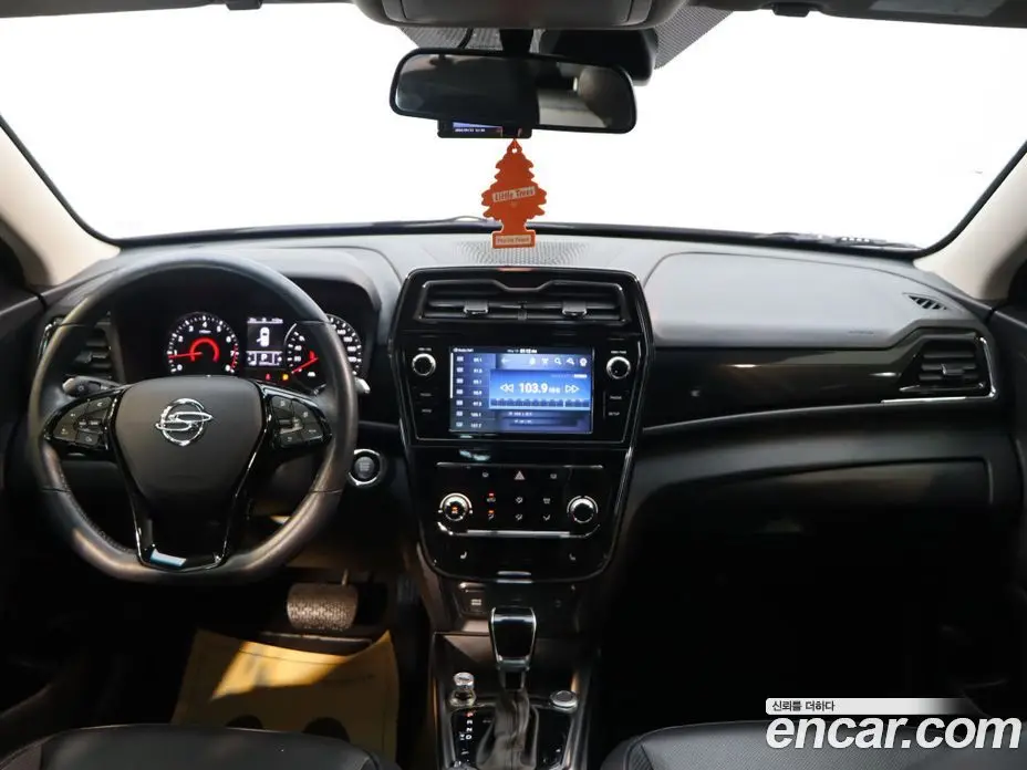 SsangYong TIBOLI 2022 1.5 автомат (гидро), фото 13