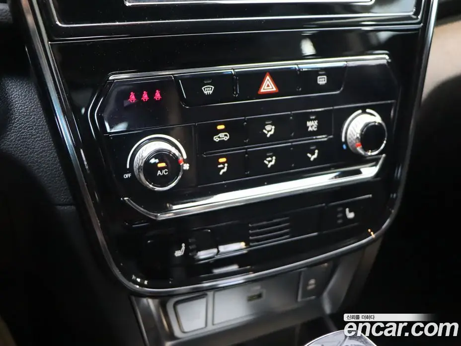 SsangYong TIBOLI 2022 1.5 автомат (гидро), фото 17