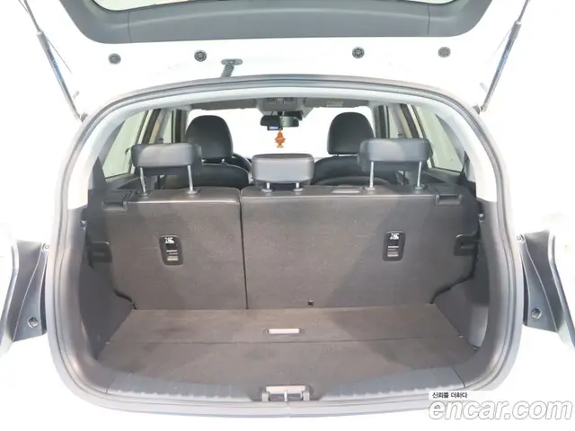 SsangYong TIBOLI 2022 1.5 автомат (гидро), миниатюра 7