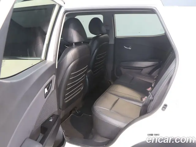 SsangYong TIBOLI 2022 1.5 автомат (гидро), миниатюра 10