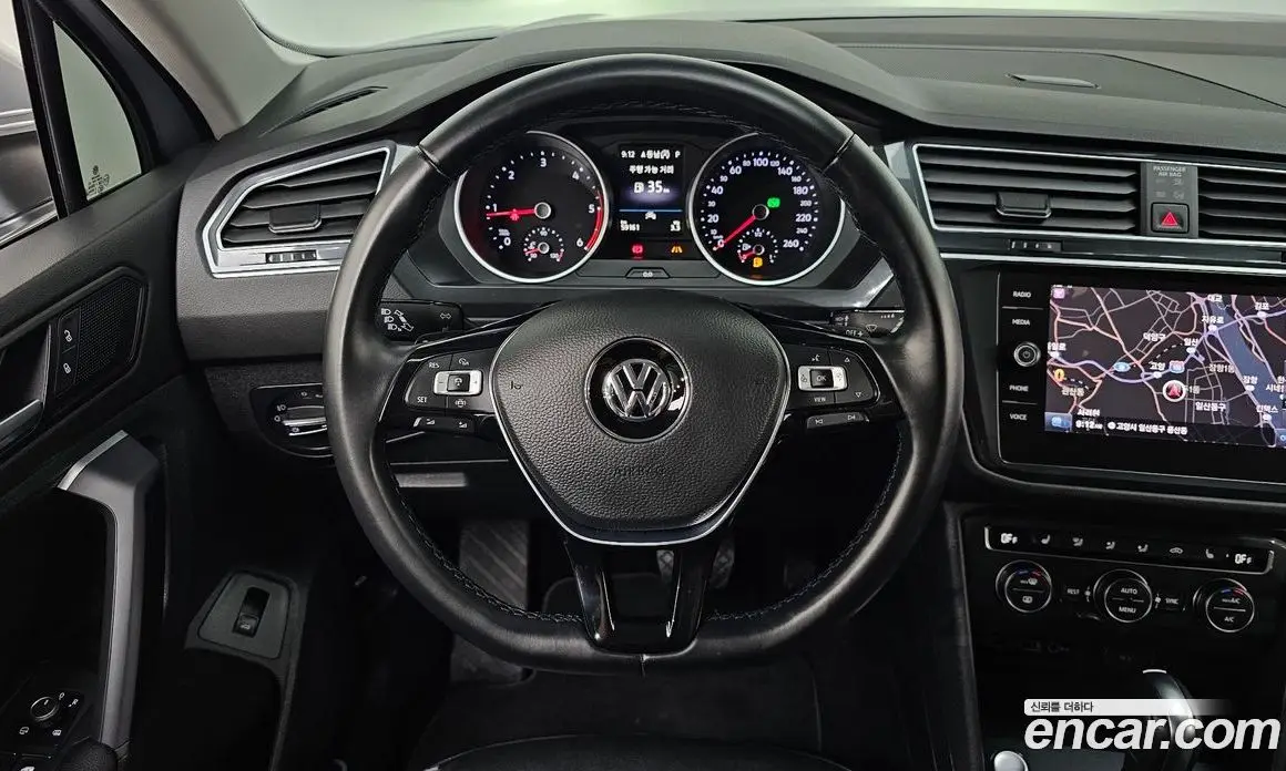 Volkswagen Tiguan 2019 2.0 автомат (гидро), фото 18