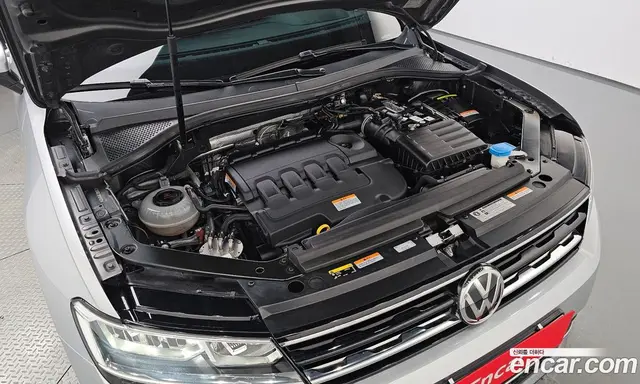 Volkswagen Tiguan 2019 2.0 автомат (гидро), миниатюра 5