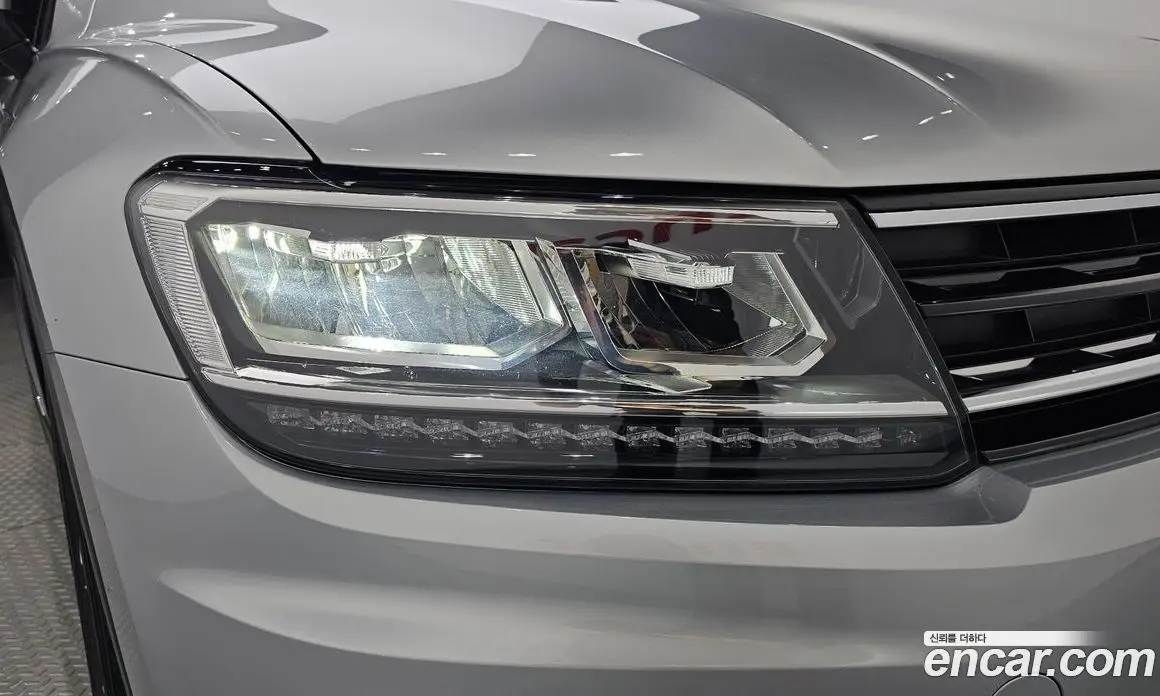 Volkswagen Tiguan 2019 2.0 автомат (гидро), фото 7