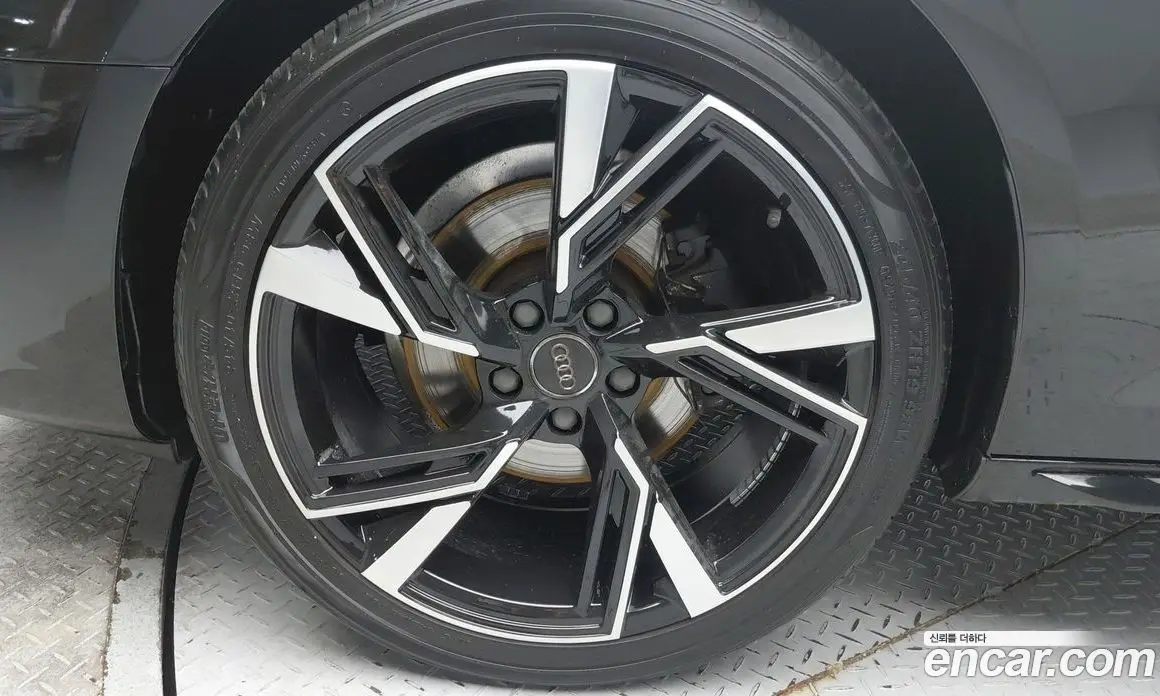 Audi A4 2021 2.0 автомат (гидро), фото 19 Audi A4 2021 2.0 автомат (гидро), фото 19