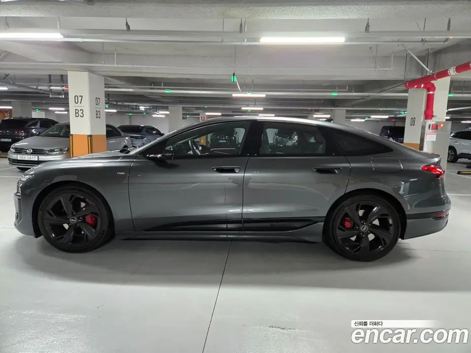 Audi A6 e-tron 2025 1.0 автомат (гидро), фото 20 Audi A6 e-tron 2025 1.0 автомат (гидро), фото 20