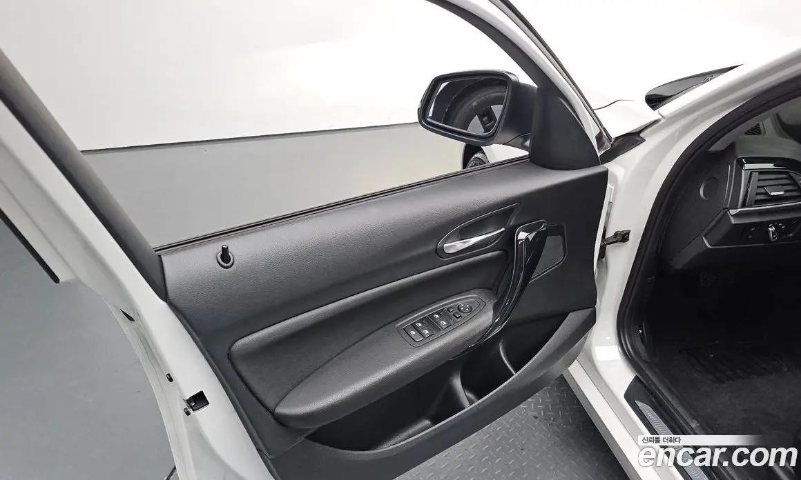 BMW 1 серия 2013 2.0 автомат (гидро), фото 13 BMW 1 серия 2013 2.0 автомат (гидро), фото 13