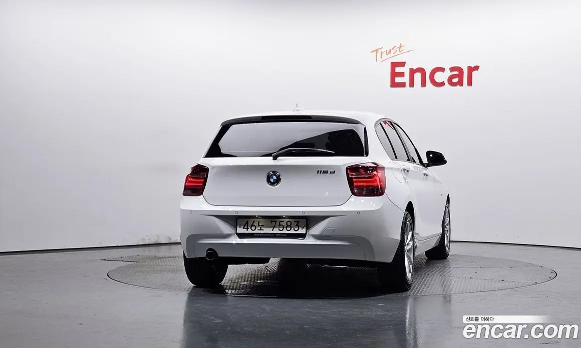 BMW 1 серия 2013 2.0 автомат (гидро), фото 3 BMW 1 серия 2013 2.0 автомат (гидро), фото 3