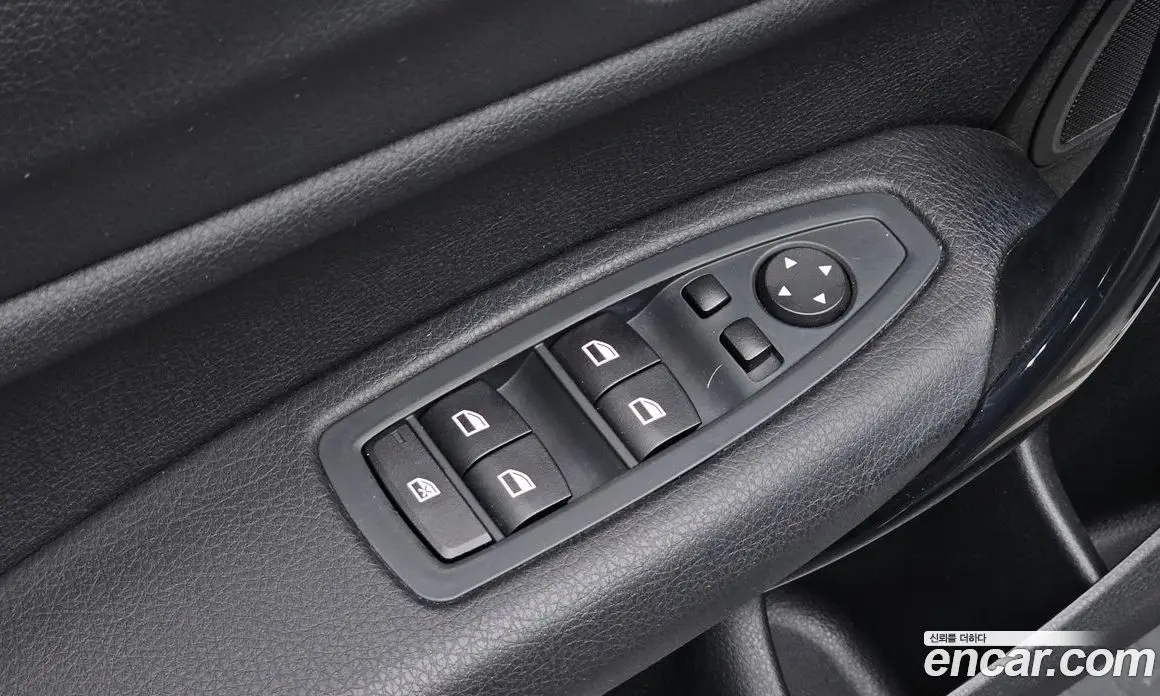 BMW 1 серия 2013 2.0 автомат (гидро), фото 25 BMW 1 серия 2013 2.0 автомат (гидро), фото 25
