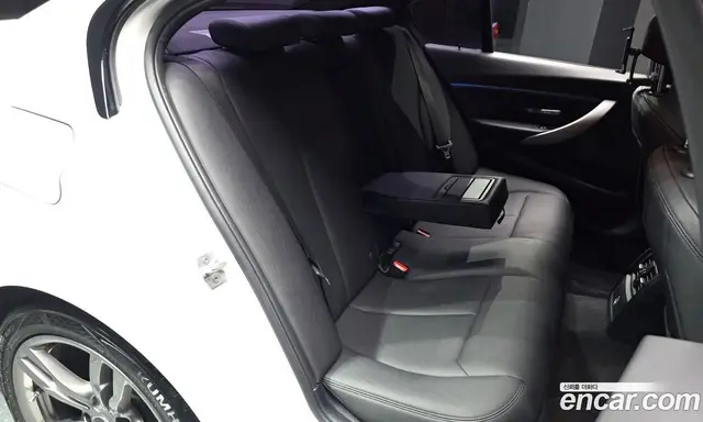 BMW 3 серия 2017 2.0 автомат (гидро), миниатюра 12