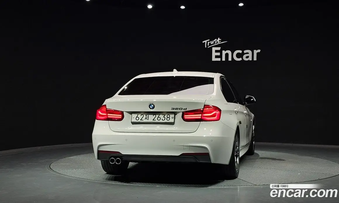 BMW 3 серия 2017 2.0 автомат (гидро), фото 4