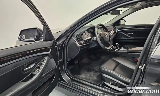 BMW 5 серия 2012 2.0 автомат (гидро), миниатюра 12