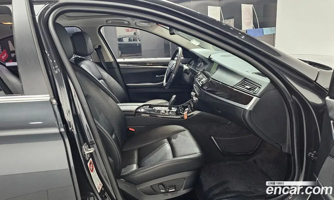 BMW 5 серия 2012 2.0 автомат (гидро), фото 15