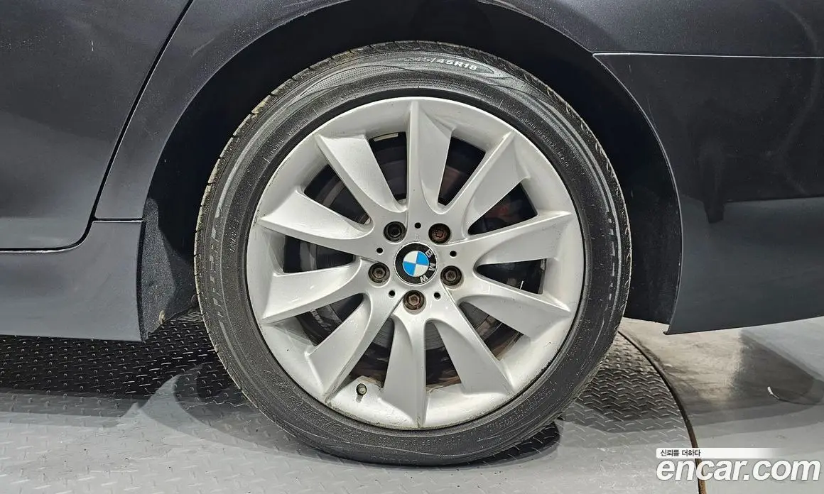 BMW 5 серия 2012 2.0 автомат (гидро), фото 6