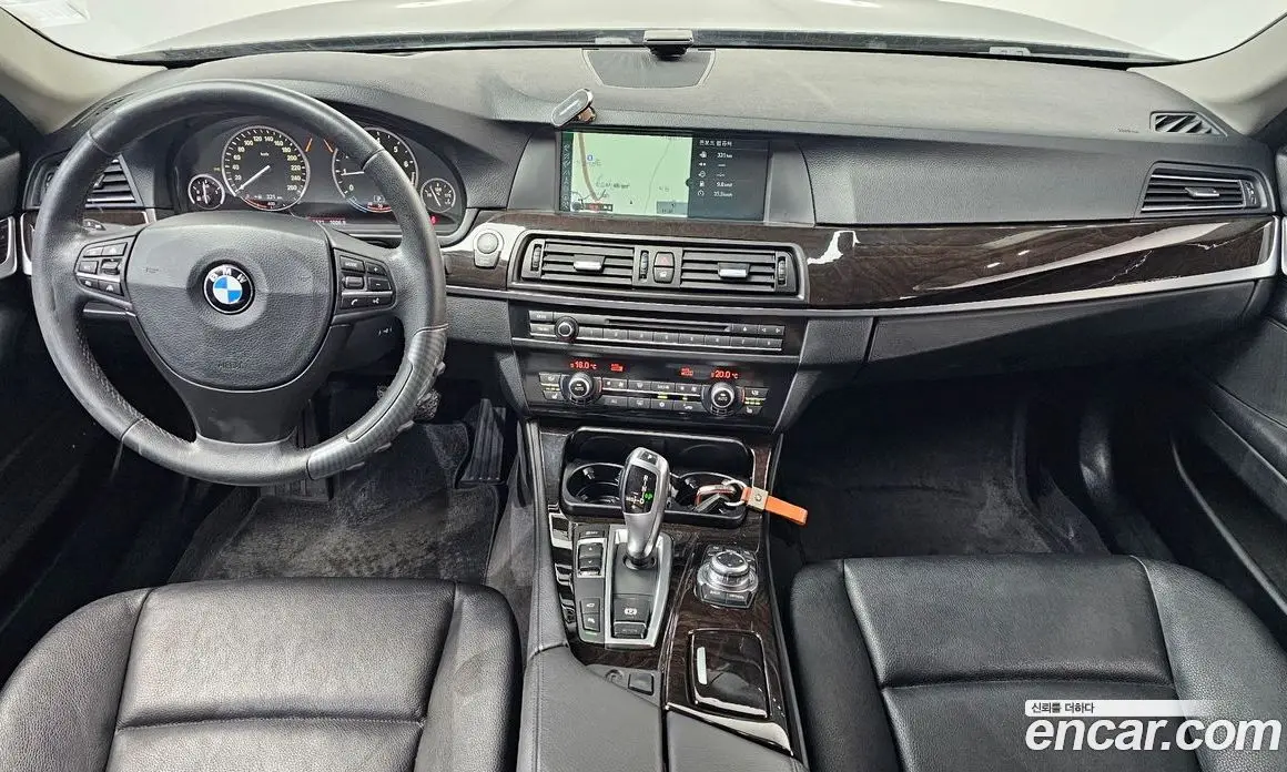 BMW 5 серия 2012 2.0 автомат (гидро), фото 9