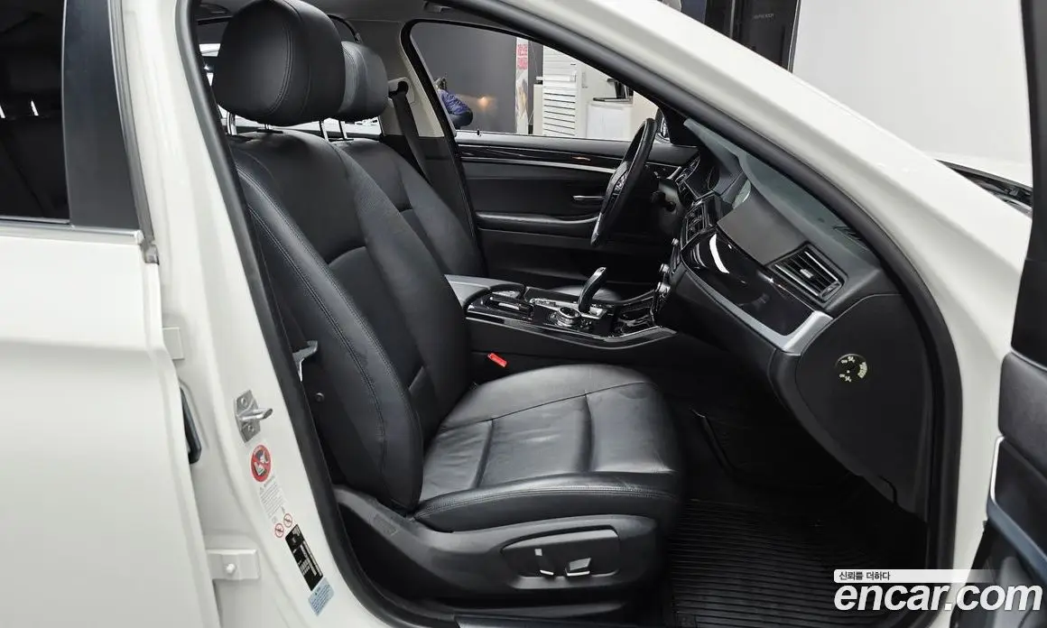 BMW 5 серия 2013 2.0 автомат (гидро), фото 12