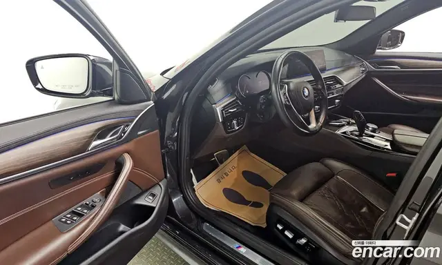 BMW 5 серия 2017 2.0 автомат (гидро), миниатюра 10