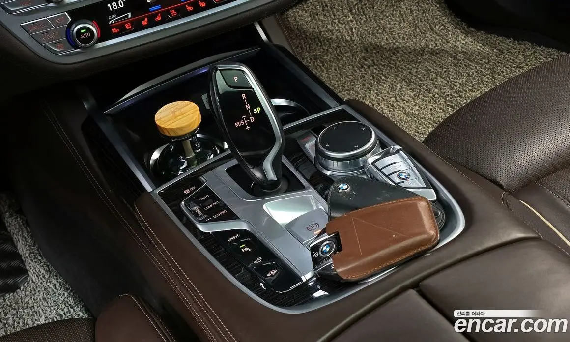BMW 7 серия 2017 2.0 автомат (гидро), фото 11