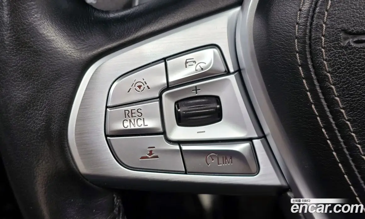 BMW 7 серия 2017 2.0 автомат (гидро), фото 15