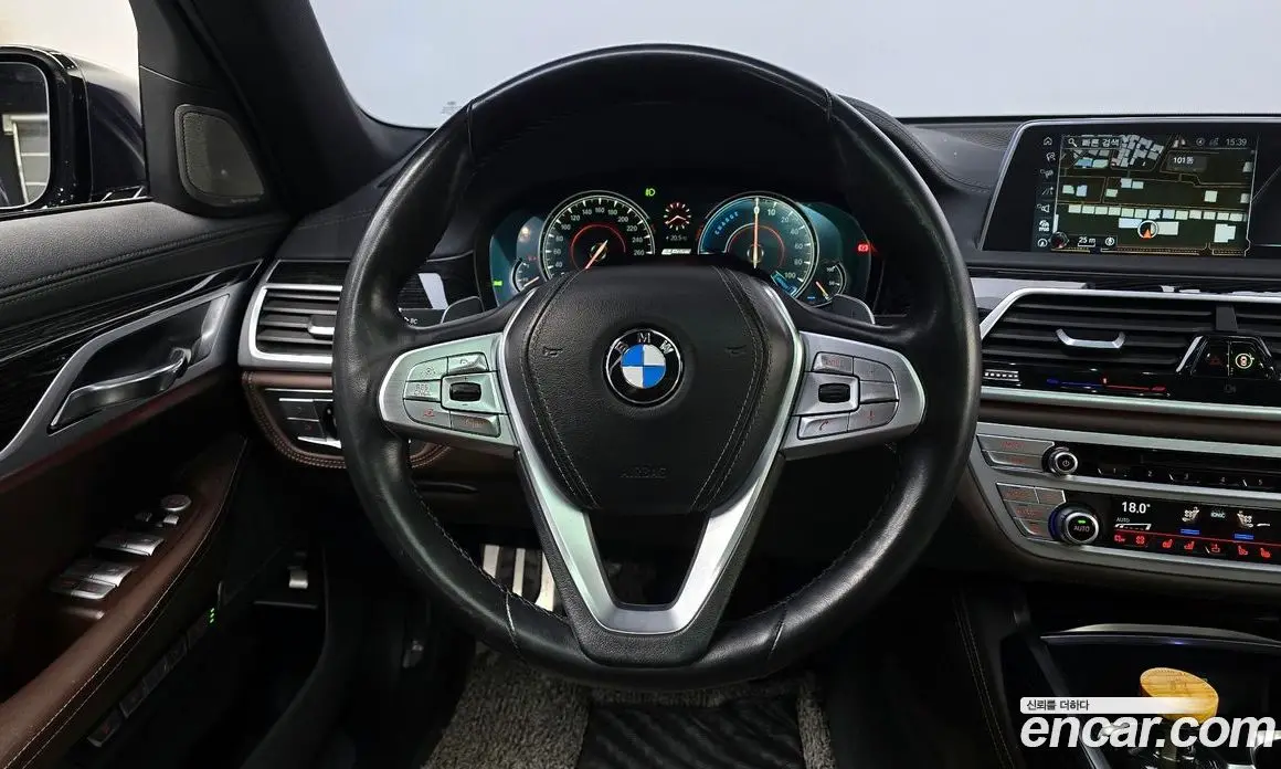 BMW 7 серия 2017 2.0 автомат (гидро), фото 18
