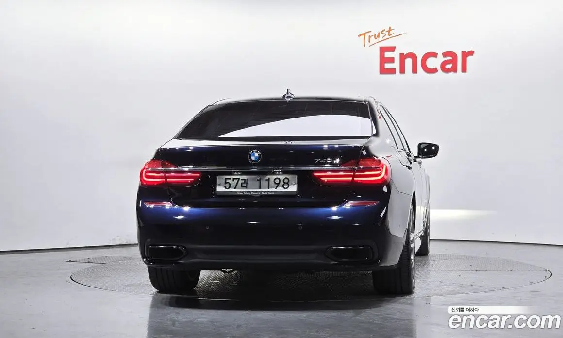 BMW 7 серия 2017 2.0 автомат (гидро), фото 3