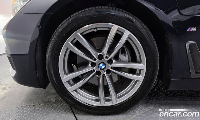 BMW 7 серия 2017 2.0 автомат (гидро), миниатюра 4