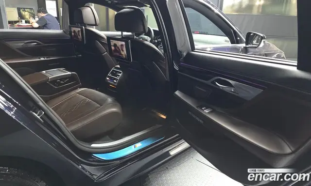 BMW 7 серия 2018 3.0 автомат (гидро), миниатюра 12