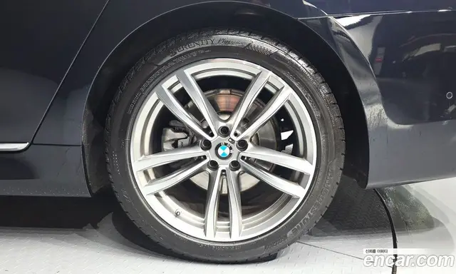 BMW 7 серия 2018 3.0 автомат (гидро), миниатюра 5