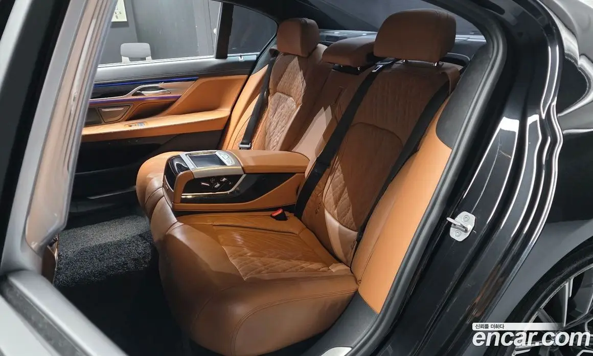 BMW 7 серия 2020 3.0 автомат (гидро), фото 16