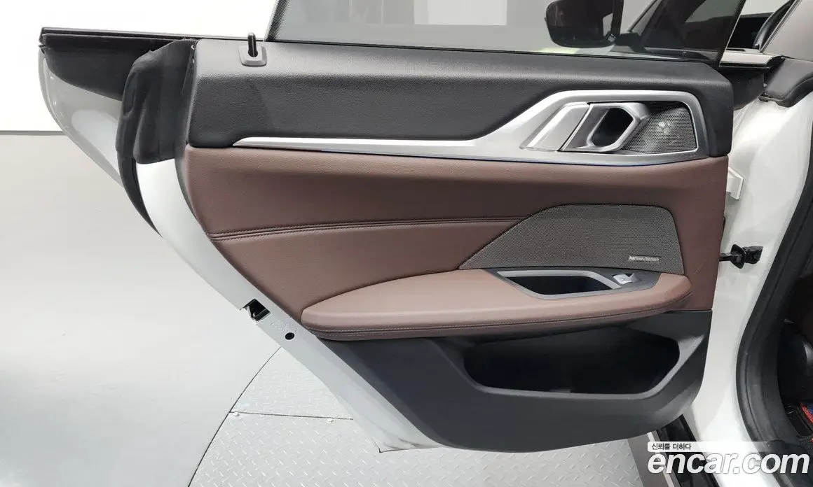BMW i4 2022 0.2 автомат (гидро), фото 15