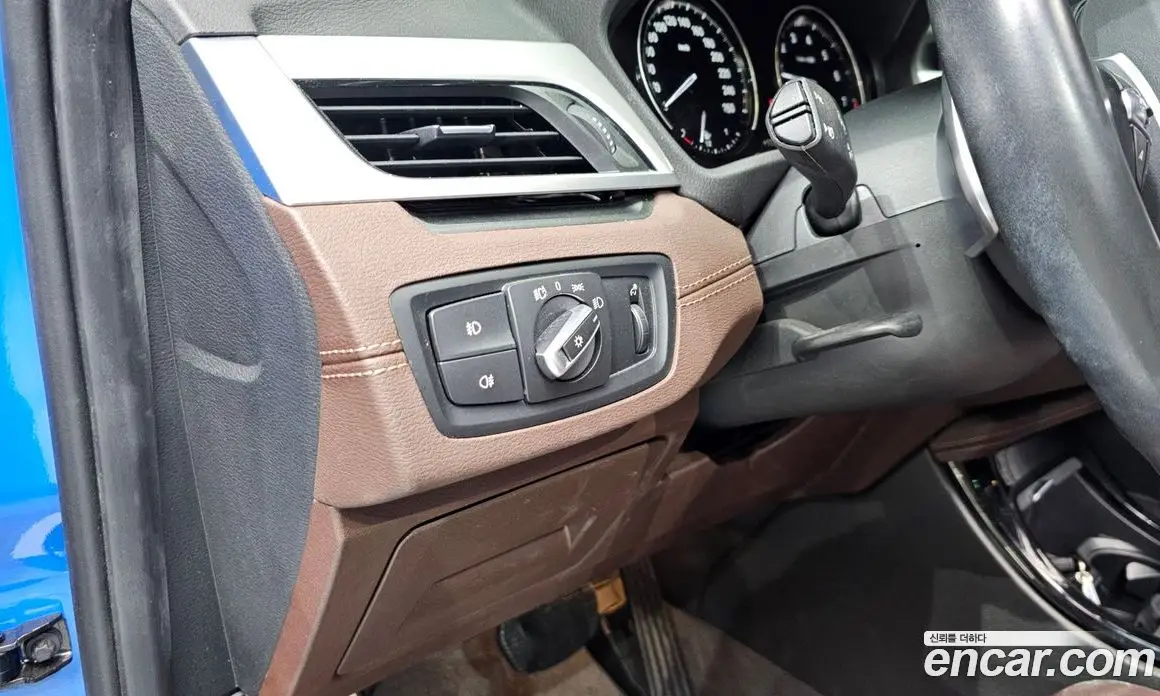 BMW X1 2022 2.0 автомат (гидро), фото 18