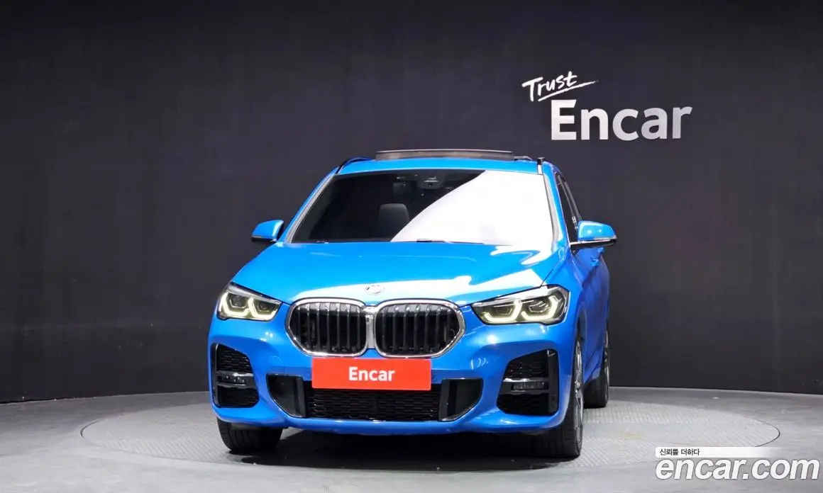 BMW X1 2022 2.0 автомат (гидро), фото 3