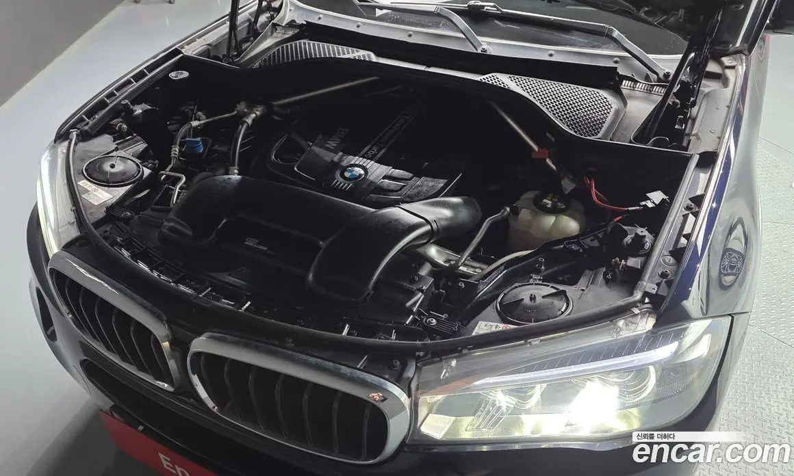 BMW X5 2018 3.0 автомат (гидро), фото 6