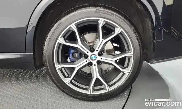 BMW X5 2023 3.0 автомат (гидро), миниатюра 7