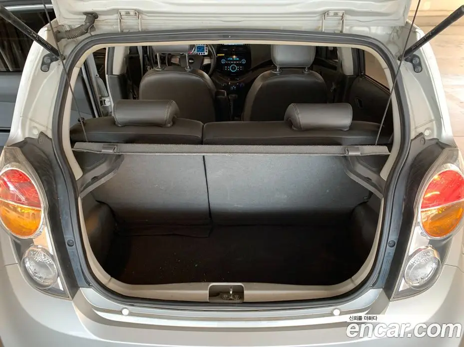 Chevrolet Spark 2011 1.0 автомат (гидро), фото 13