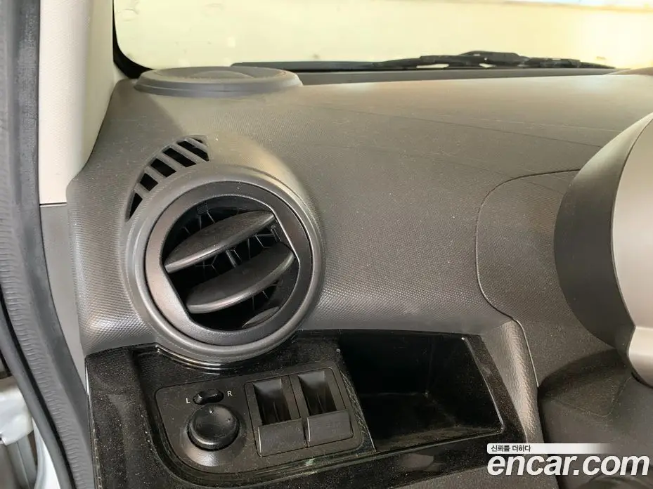 Chevrolet Spark 2011 1.0 автомат (гидро), фото 14