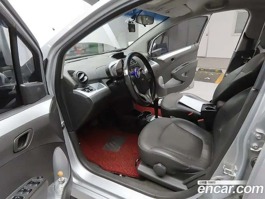 Chevrolet Spark 2014 1.0 автомат (гидро), фото 13